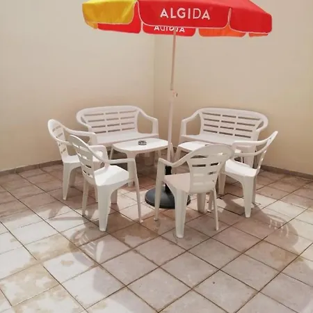 Haven House Nyaraló Lárnaka